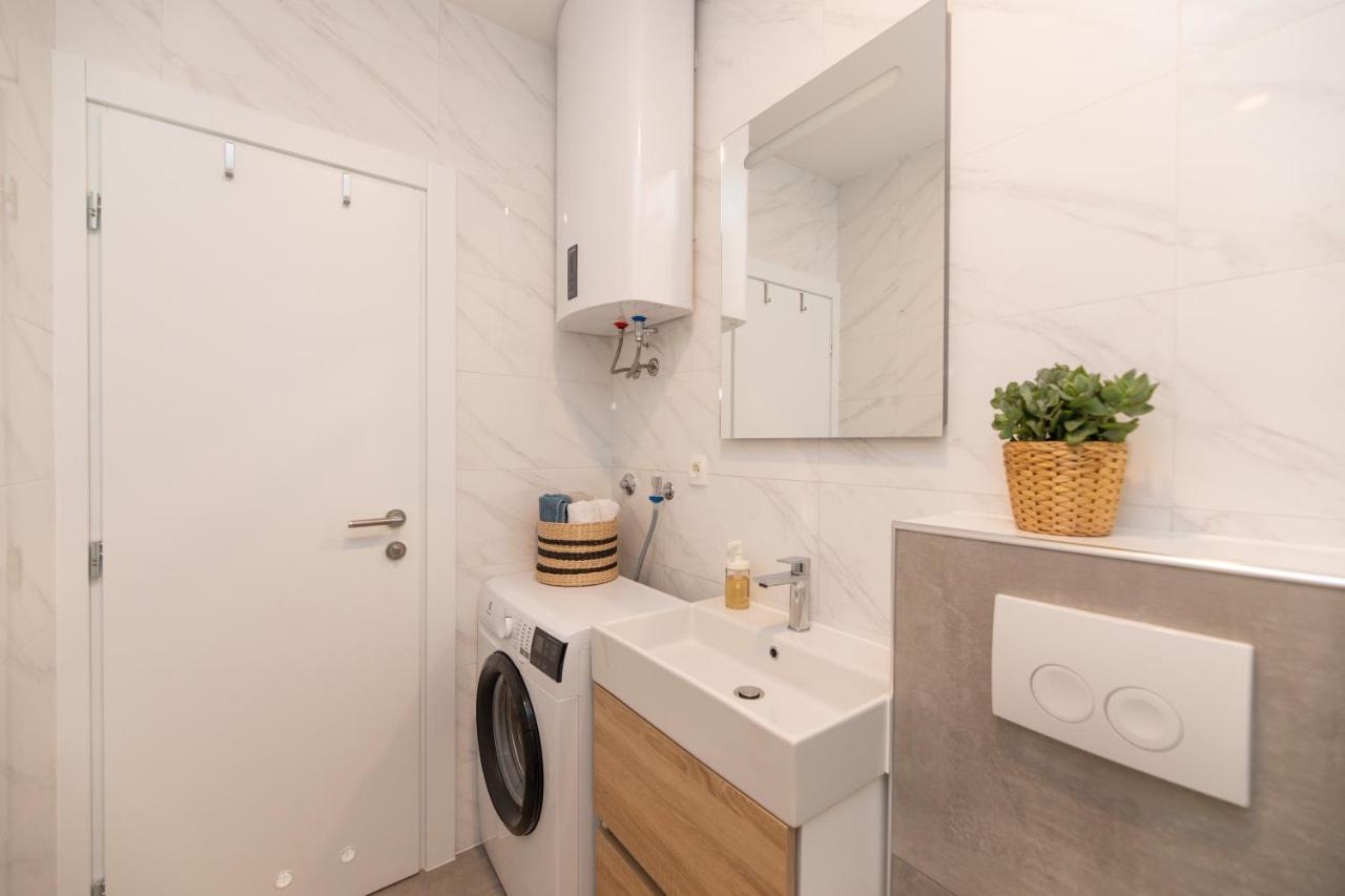 Apartman Ruzica Pucisca Zewnętrze zdjęcie