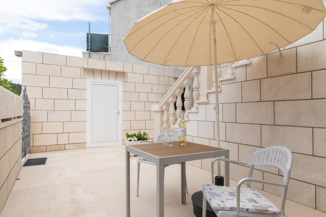 Apartman Ruzica Pucisca Zewnętrze zdjęcie