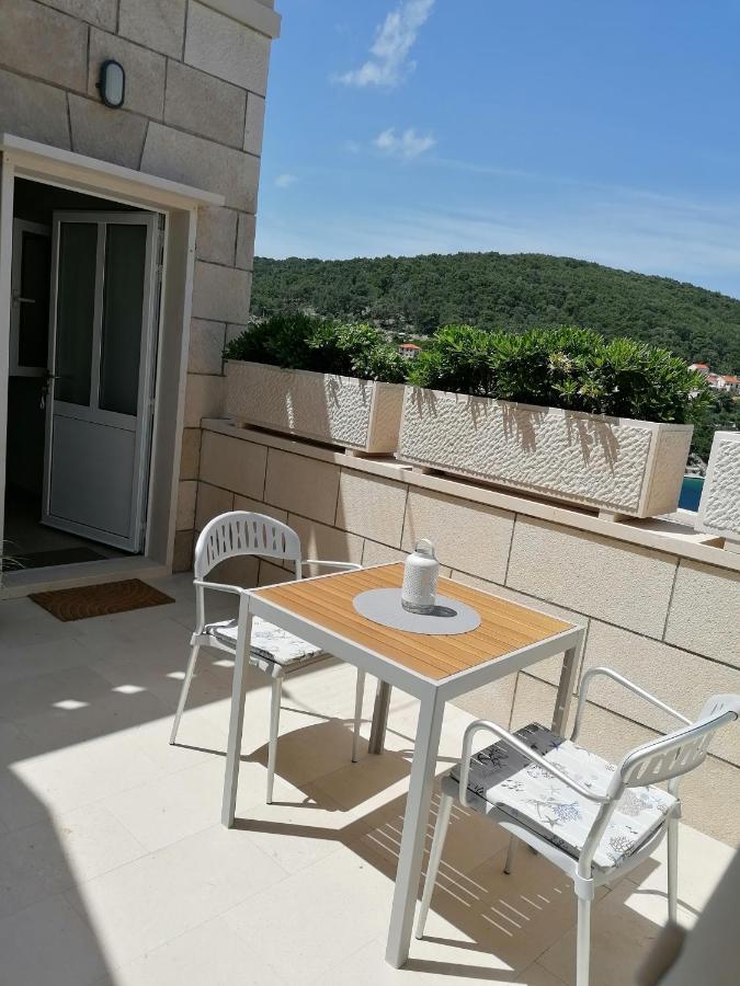 Apartman Ruzica Pucisca Zewnętrze zdjęcie