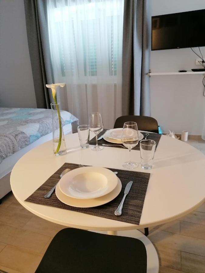 Apartman Ruzica Pucisca Zewnętrze zdjęcie